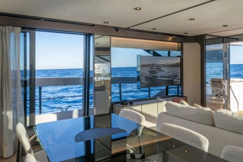 Ferretti 800 Exterior (img-12)