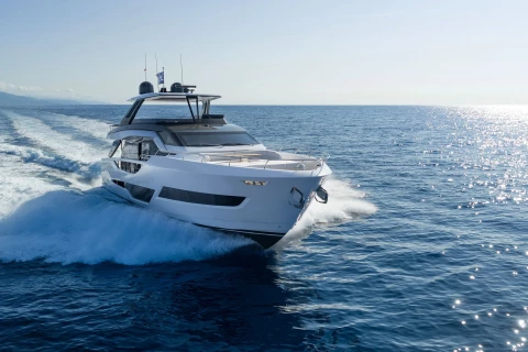 Ferretti 800 Exterior (img-6)