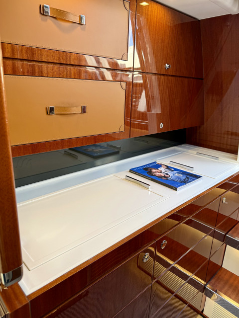 Riva 38 Rivamare 2025 Exterior (img-3)