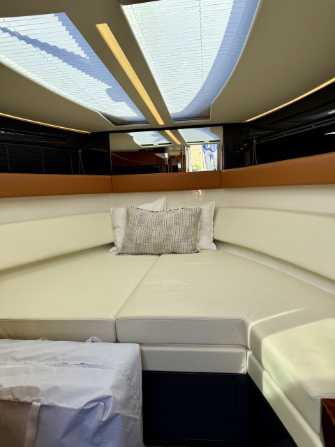 Riva 38 Rivamare 2025 Exterior (img-2)