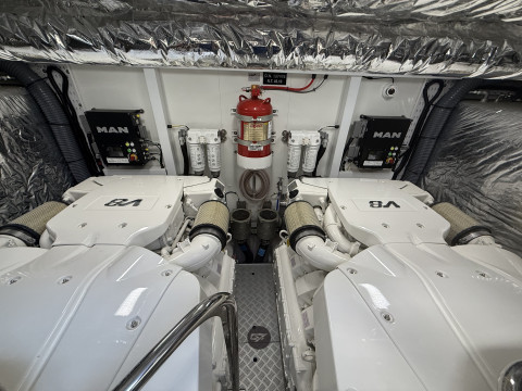 Princess V60 Exterior (img-50)