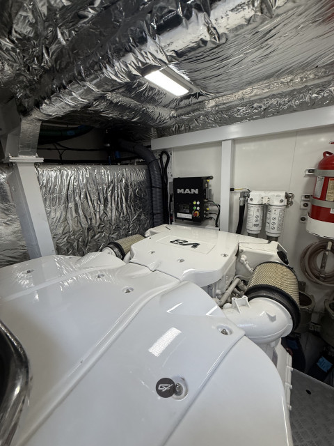 Princess V60 Exterior (img-52)