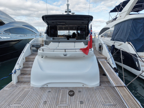 Princess V60 Exterior (img-5)