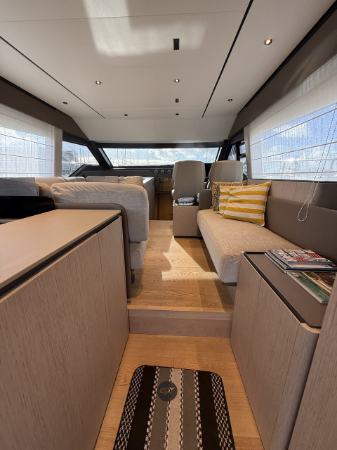 Ferretti 580 (2023) Exterior (img-10)