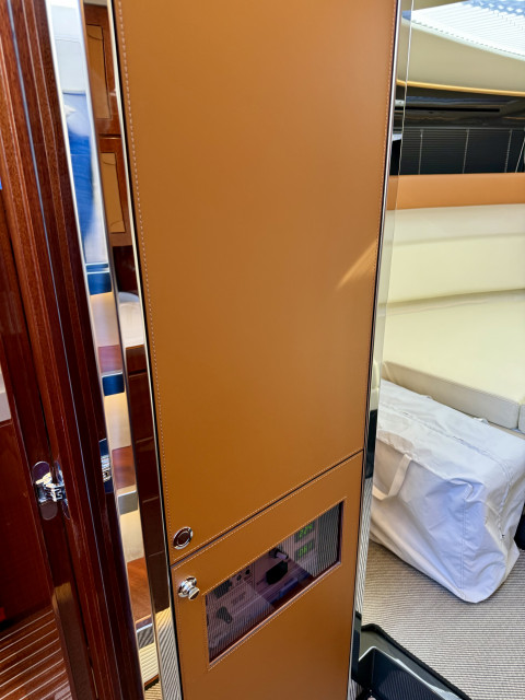 Riva 38 Rivamare 2025 Exterior (img-5)