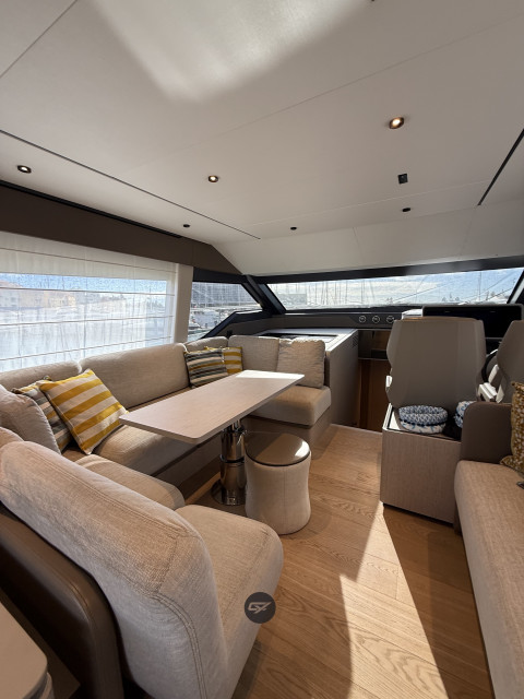Ferretti 580 (2023) Exterior (img-7)