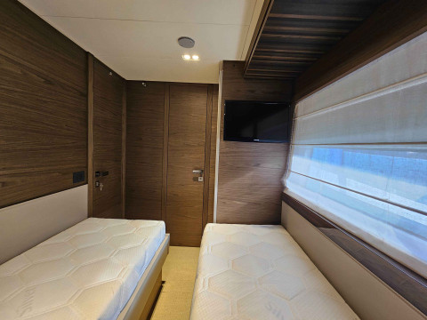 Ferretti 670 - 2024 Exterior (img-36)