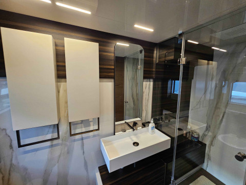 Ferretti 670 - 2024 Exterior (img-27)