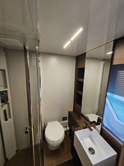 Ferretti 670 - 2024 Exterior (img-30)