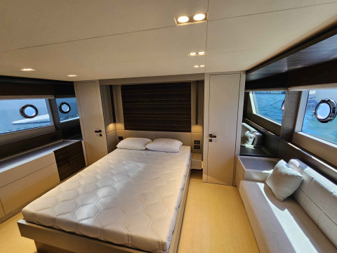 Ferretti 670 - 2024 Exterior (img-16)
