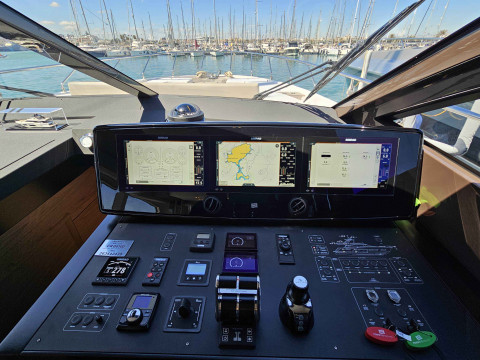 Ferretti 670 - 2024 Exterior (img-8)