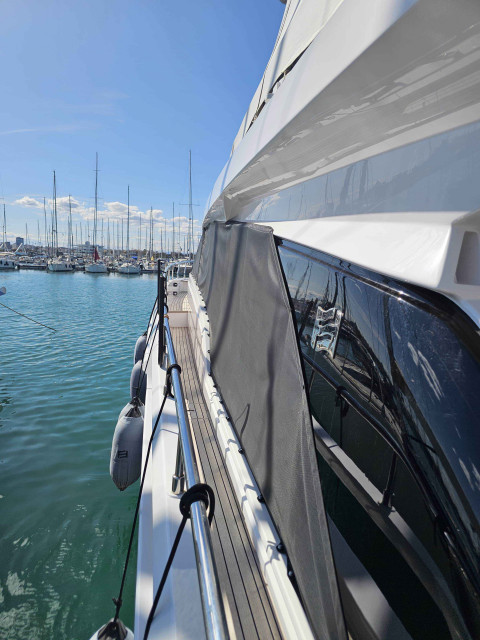Ferretti 670 - 2024 Exterior (img-13)