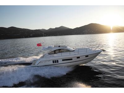 Fairline 38 Open Exterior (img-1)