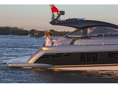 Fairline 38 Shadow Open Exterior (img-2)