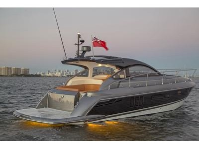 Fairline 38 Shadow Open Exterior (img-4)