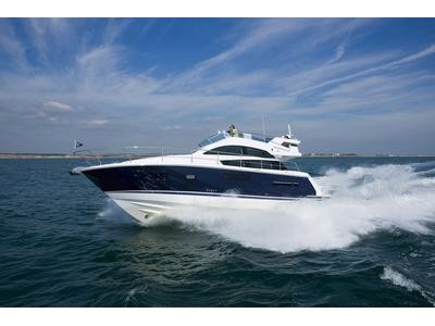 Fairline 42 Exterior (img-14)