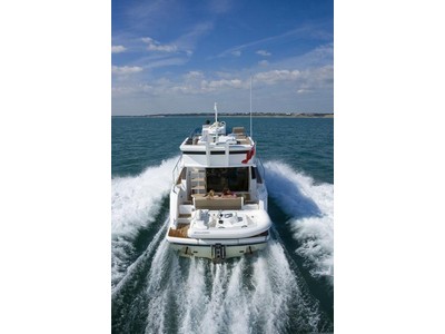 Fairline 42 Exterior (img-15)