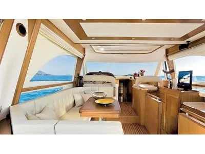 Mochi Craft Dolphin 54' Exterior (img-1)