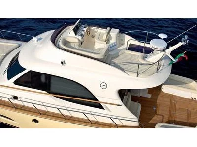 Mochi Craft Dolphin 54' FLY Extérieur (img-1)