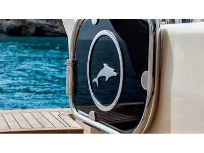 Mochi Craft Dolphin 64' Cruiser Exterior (img-5)