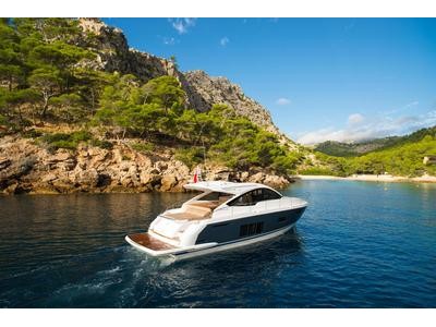 Fairline 48 Open Exterior (img-4)