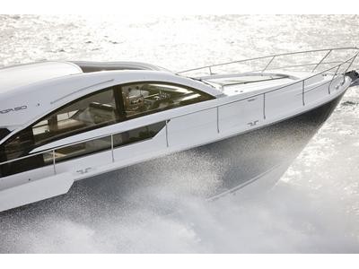 Fairline 50 GT Exterior (img-11)