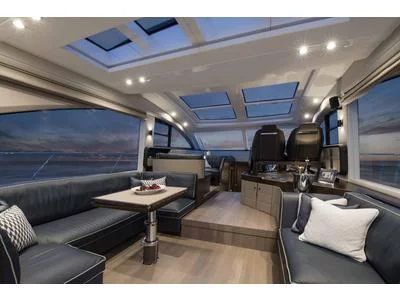 Fairline 53 GT Exterior (img-1)