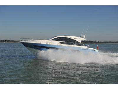 Fairline 53 GT Exterior (img-1)