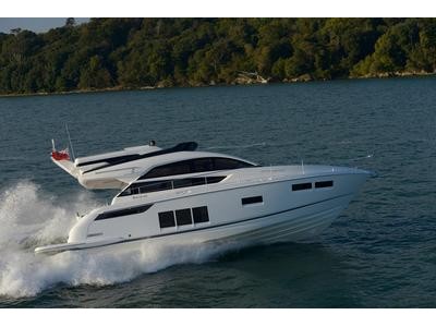 Fairline 48 Exterior (img-2)