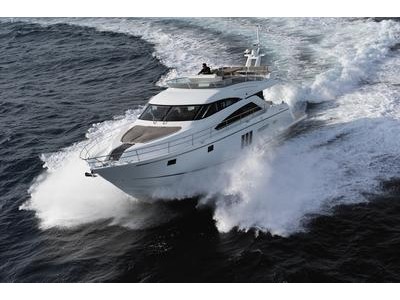 Fairline 60 Exterior (img-1)