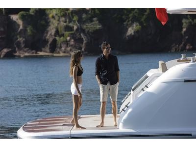 Fairline 60 Exterior (img-12)