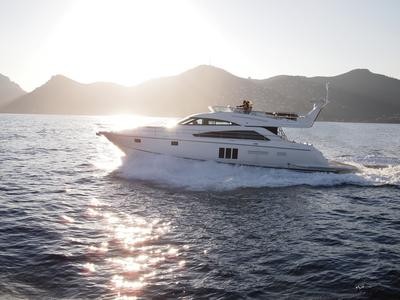 Fairline 60 Exterior (img-15)