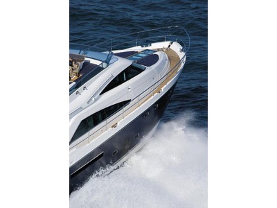 Fairline 65 Exterior (img-12)