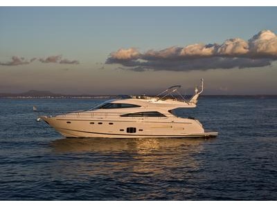 Fairline 65 Exterior (img-6)