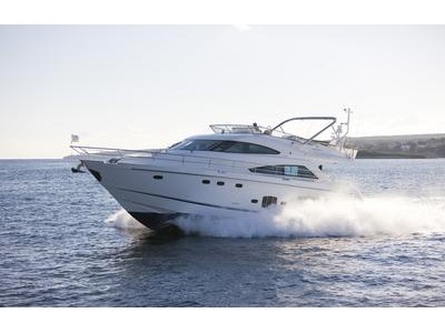 Fairline 65 Exterior (img-5)