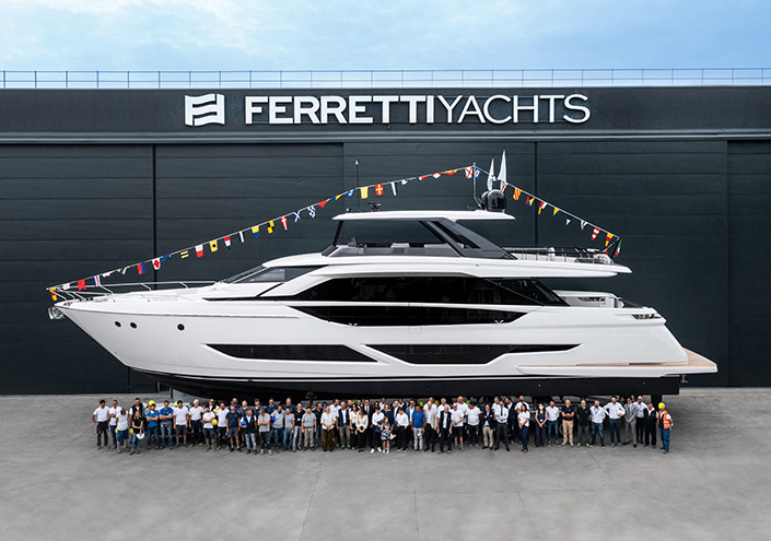 FERRETTI YACHTS 860: THE FIRST UNIT HITS THE WATER. image