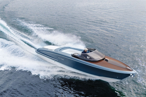 Riva El-Iseo: Timeless elegance, powered by sustainability.